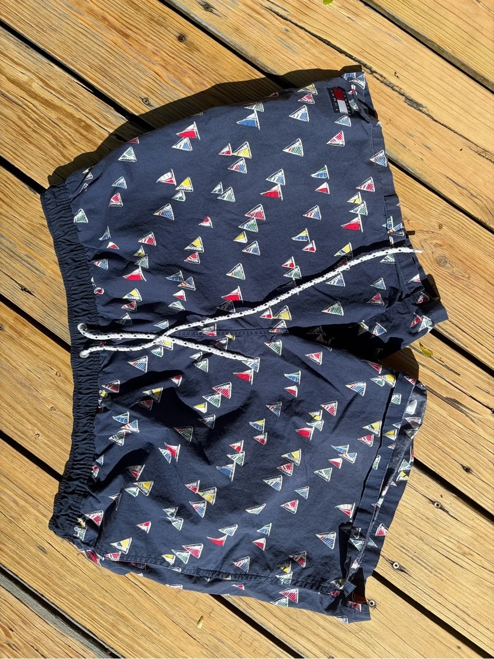 TOMMY TRUNKS Navy Swim Trunks with Multicolor Sail Pattern VINTAGE XL